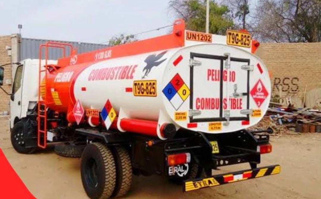 Cisterna de Combustible de 3000 Galones